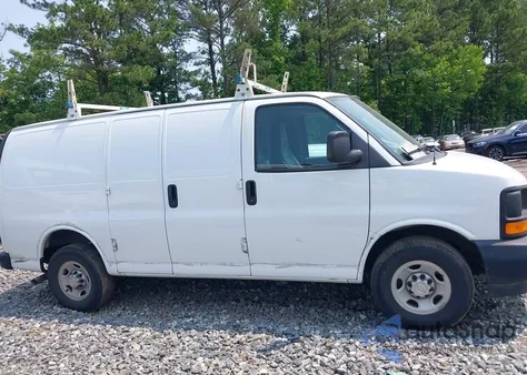 2017 Chevrolet Express 2500 Work Van из США, поврежденный, VIN 1GCWGAFF8H1255833